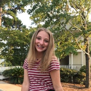 Meet your Posher, Mya